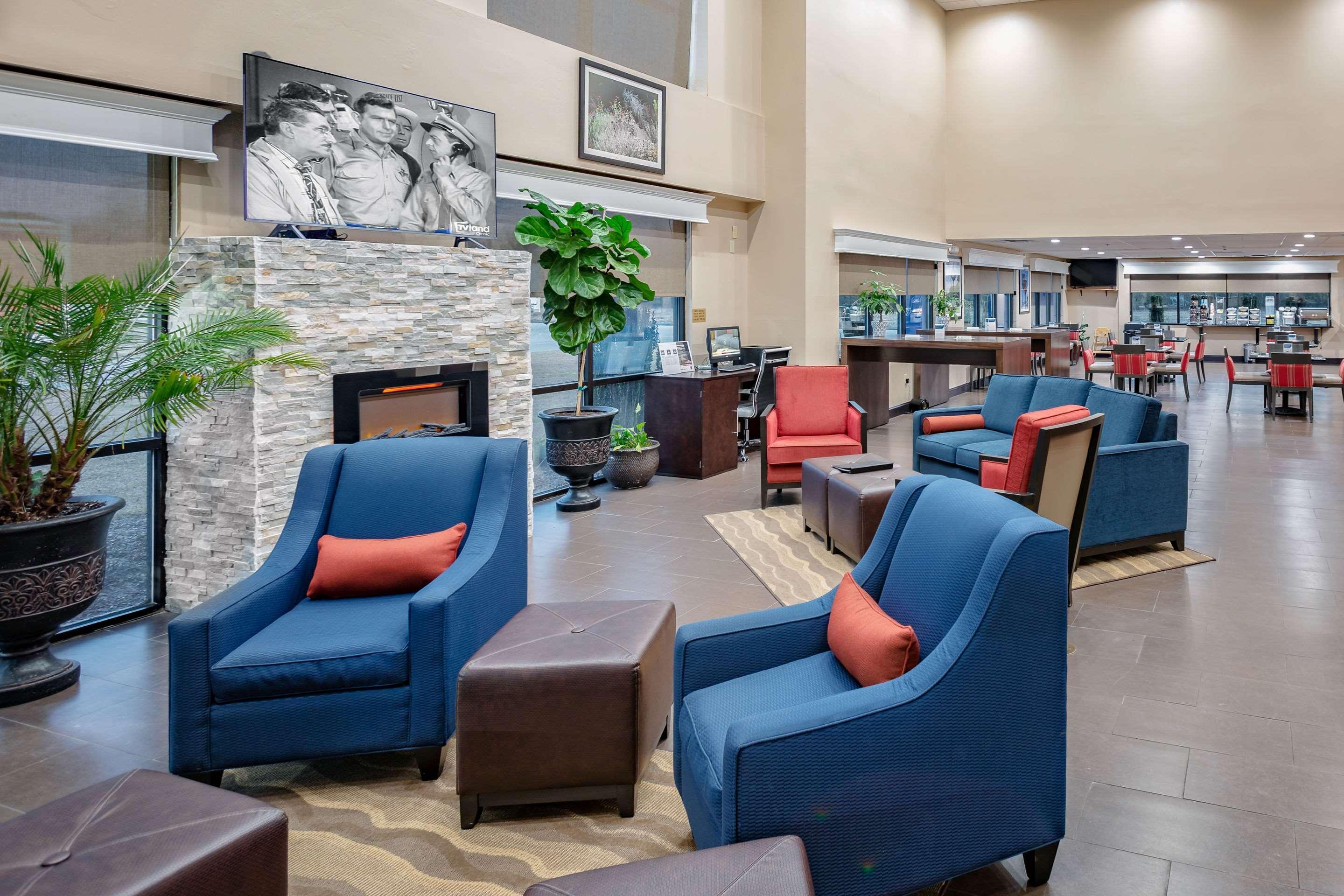 Comfort Suites Wilson - I - 95 Exterior foto